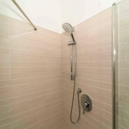 Zona San Paolo Vicinissimo Ai Mezzi Pubblici Apartment *
